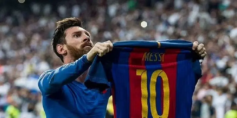 Cầu thủ Barca sở hữu nhiều danh hiệu nhất